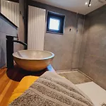 A Brouca - Maison De *